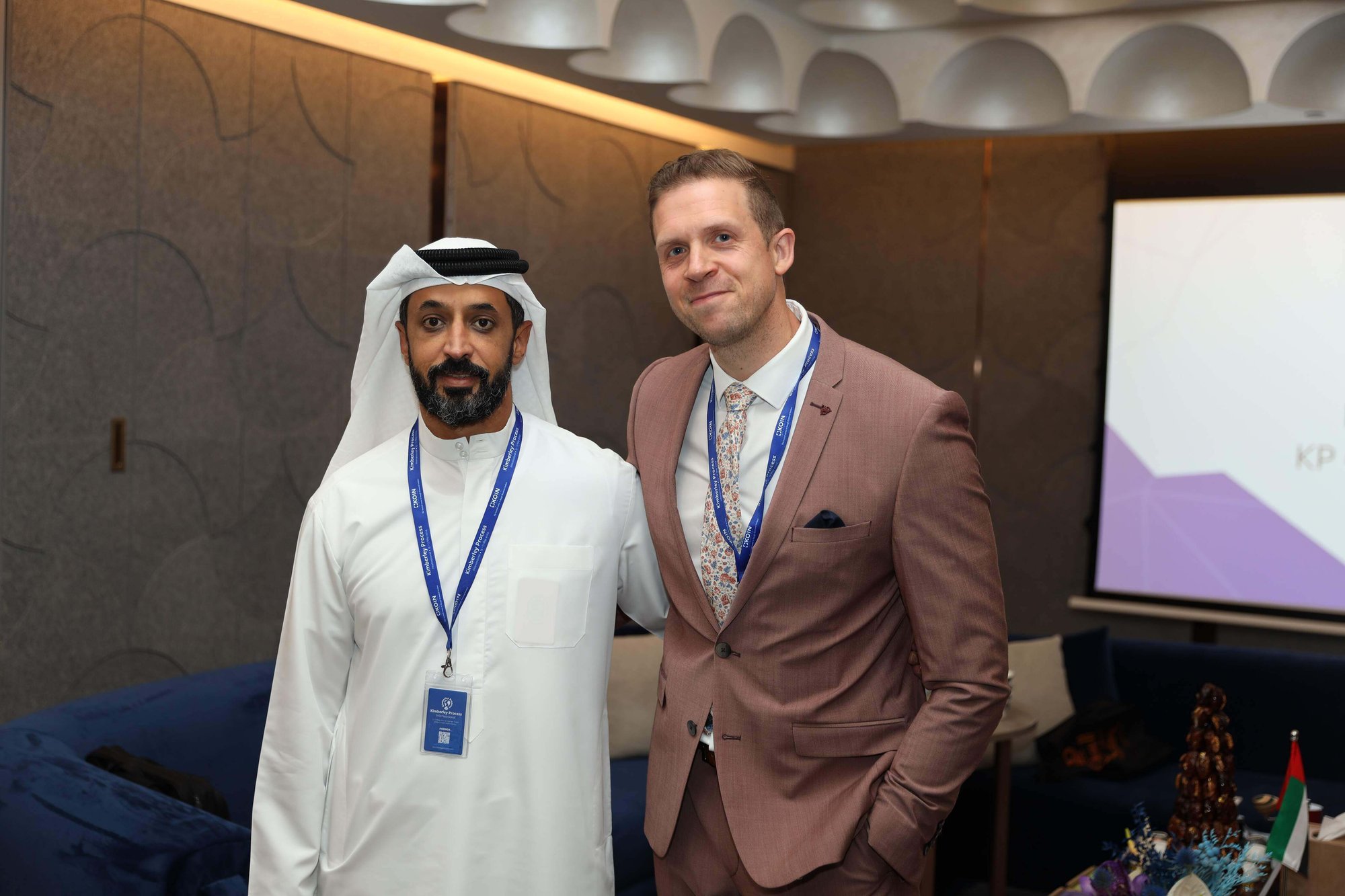 uae_7894_1