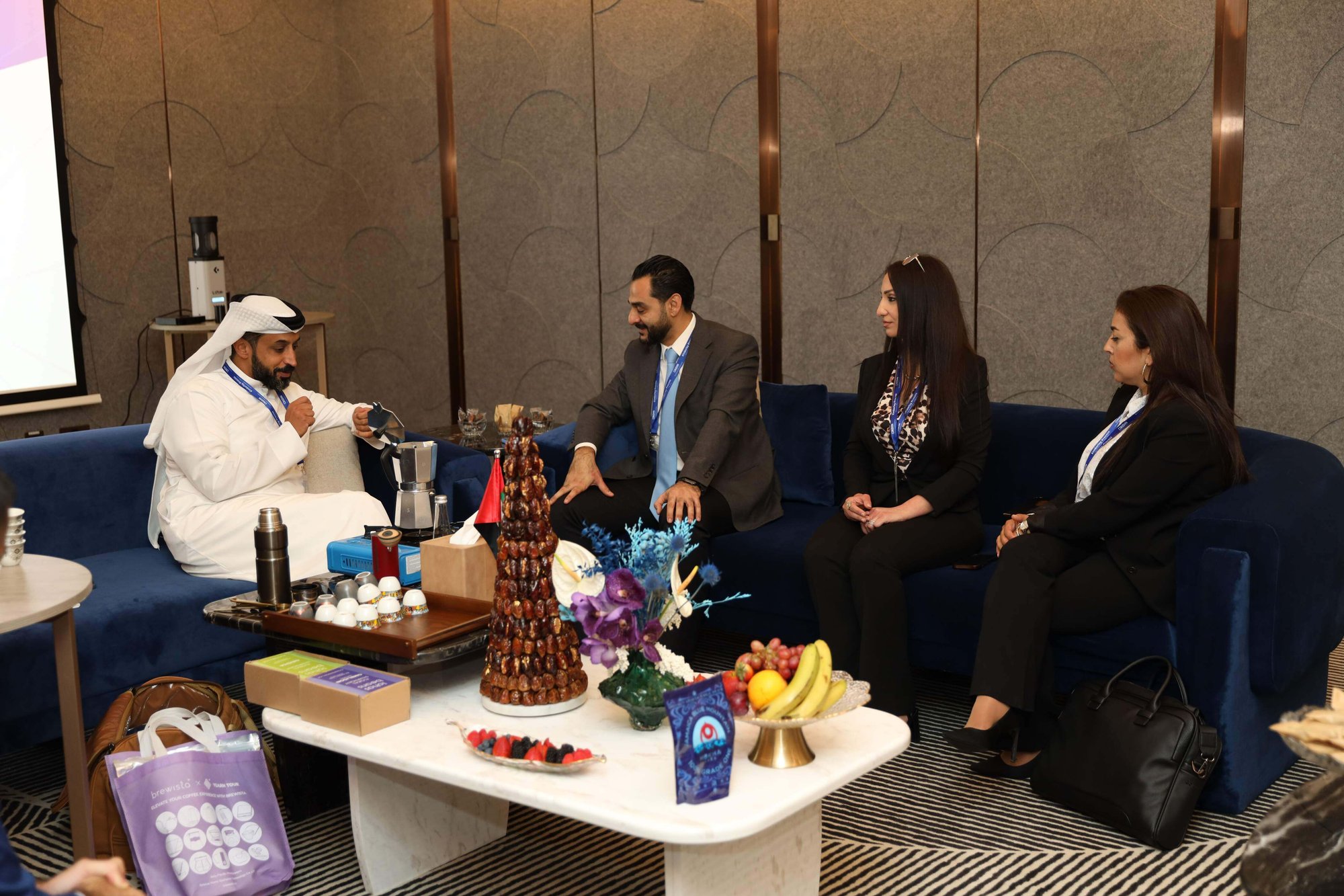 uae_7920_1