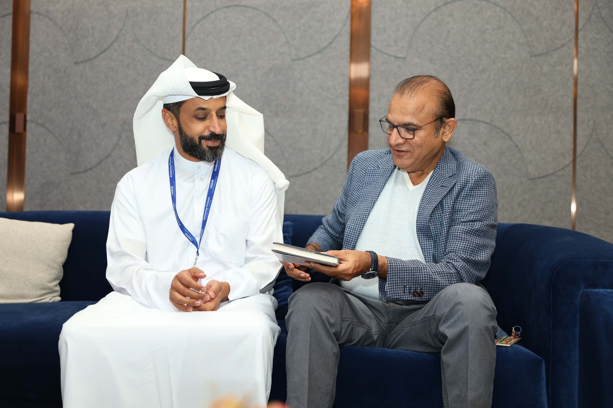 uae_8924_0