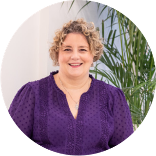 Sarah Brooks - Fikrah