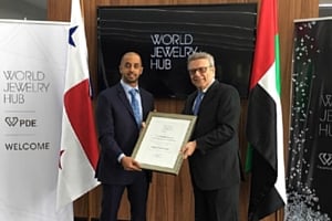 DMCC Executive Chairman Receives Honorary World Jewelry Hub Membership